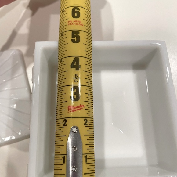 Westmoreland “Old Quilt” Milk Glass Footed Square Candy Dish w Lid. EUc - Picture 10 of 11